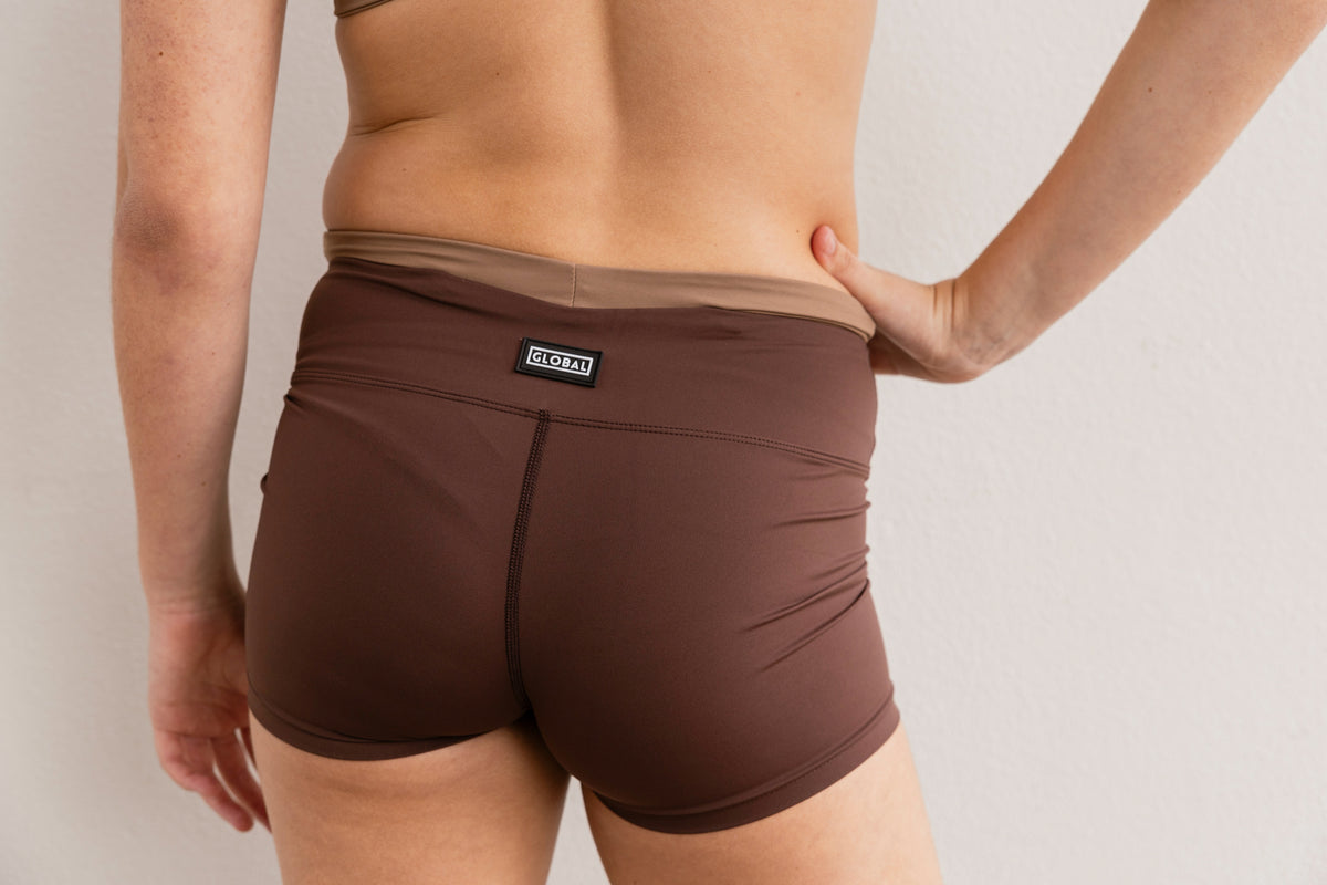 Apex Short - Chocolate & Espresso