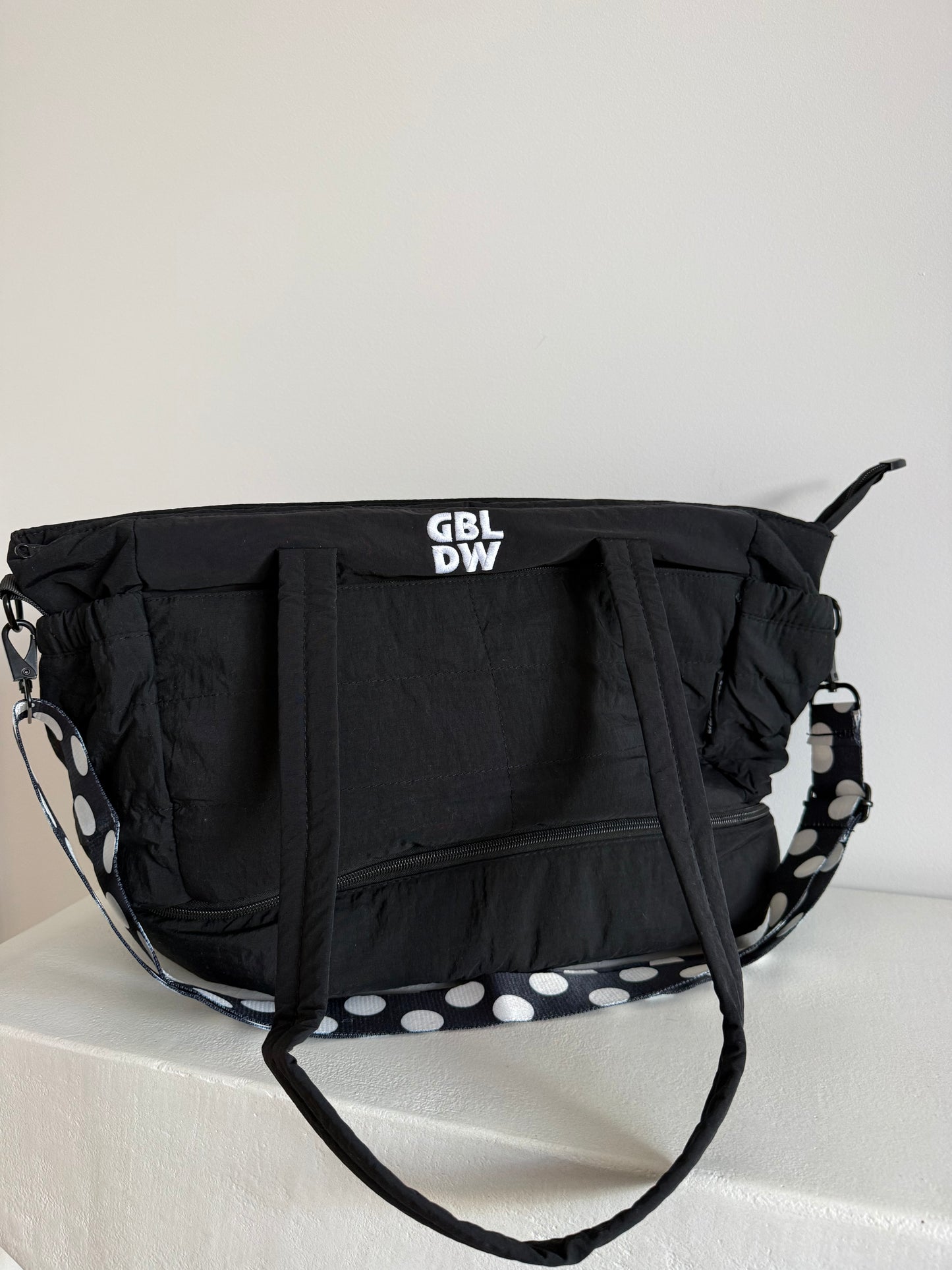 GBL DW Medium Bag - Black