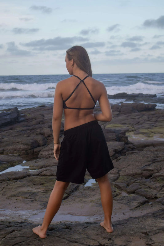 Curve Crop – Black Ribbed